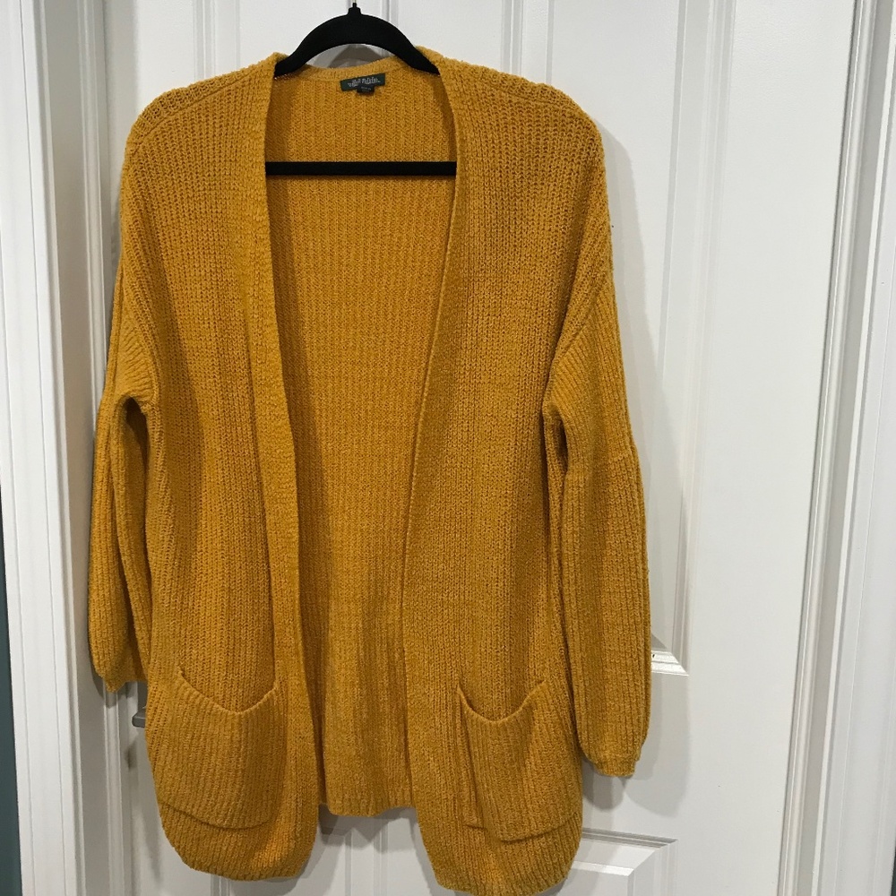 Wild Fable    Size: S.   Color: yellow